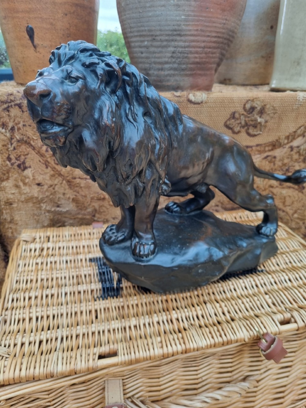 early 2othc large bronze lion signed g vastagh 18681946