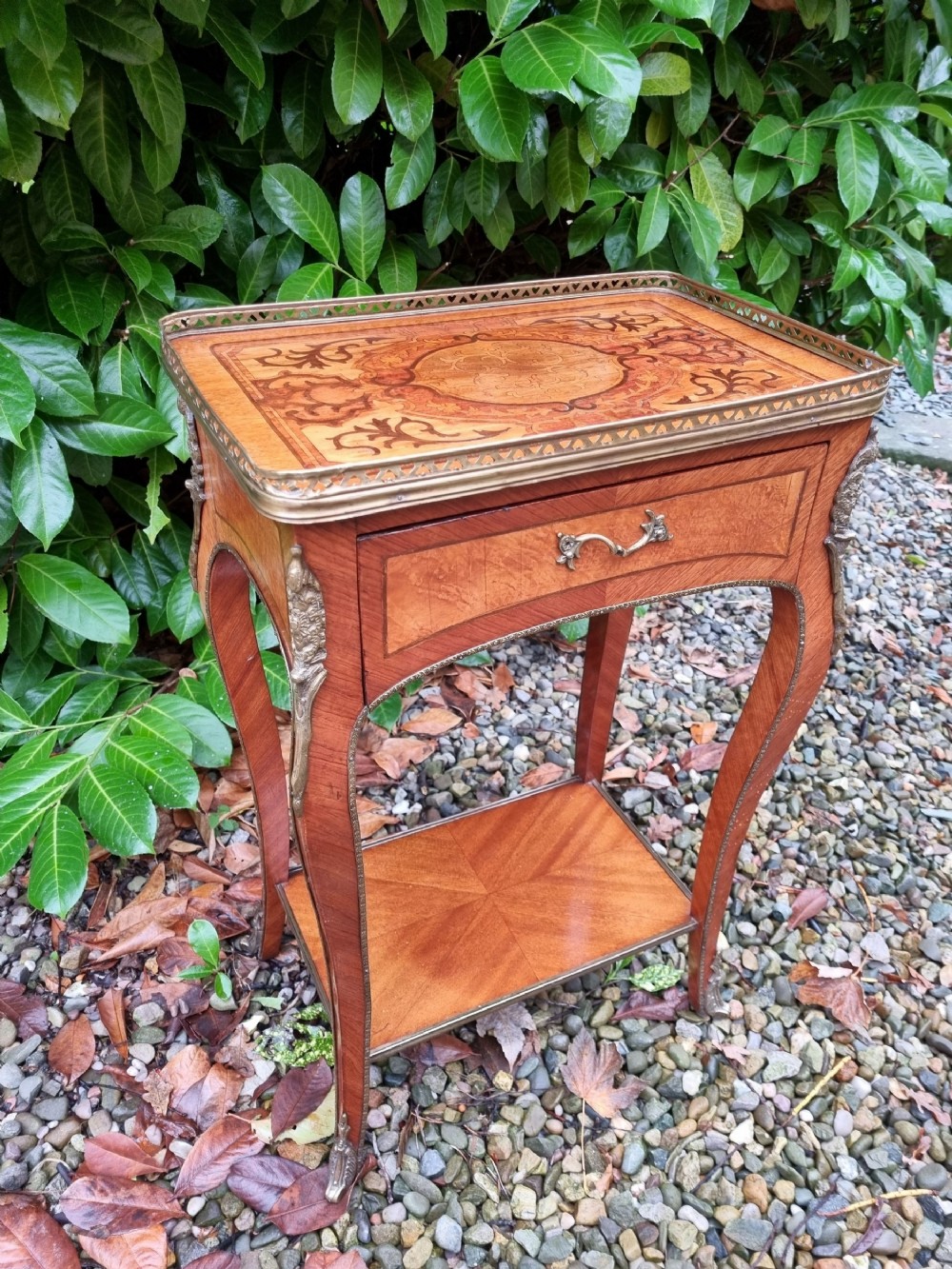 smart 19thc profusely inlaid 19thc french kingwood side table