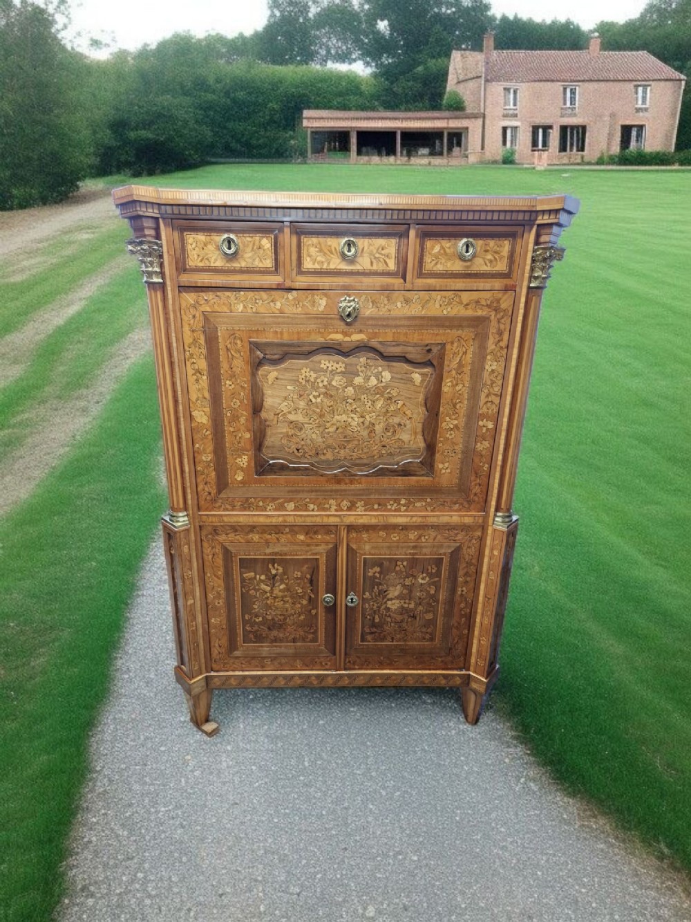 wonderful early 19thc inlaid walnut escritoirewriting desk