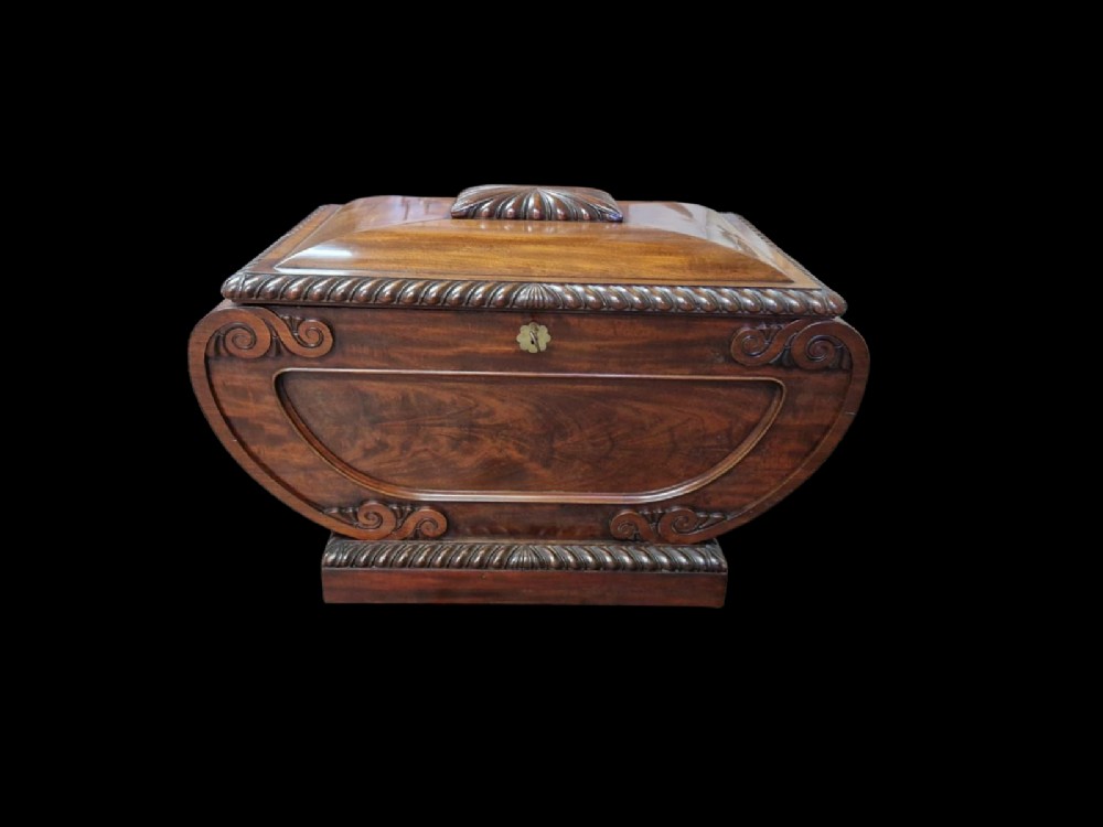 classic l18thc mahogany wine cooler of the finest quality