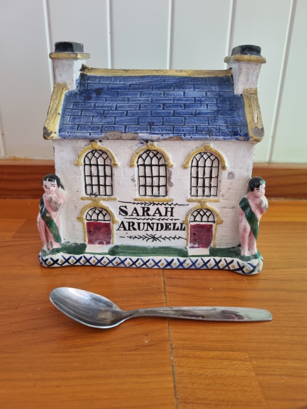 massive l18thce19thc prattware money box