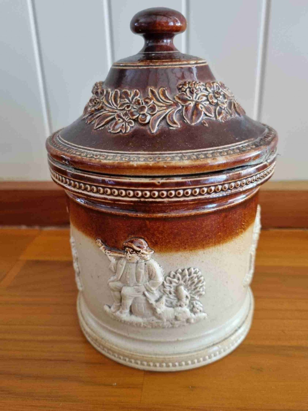 rare mid 19thc stoneware tobacco jar lambeth