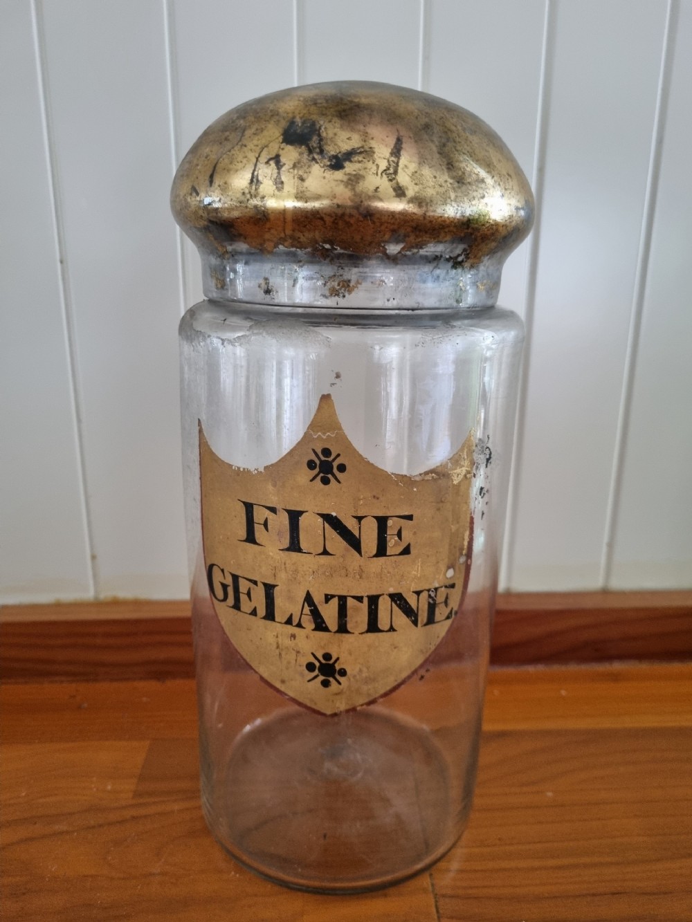 an early 19thc large glass chemist jar