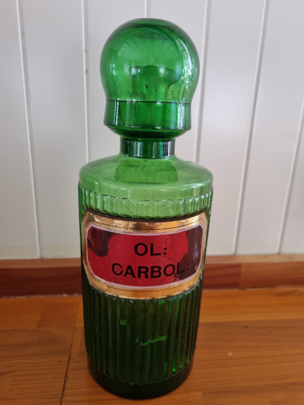 large 19thc green glass chemist jar