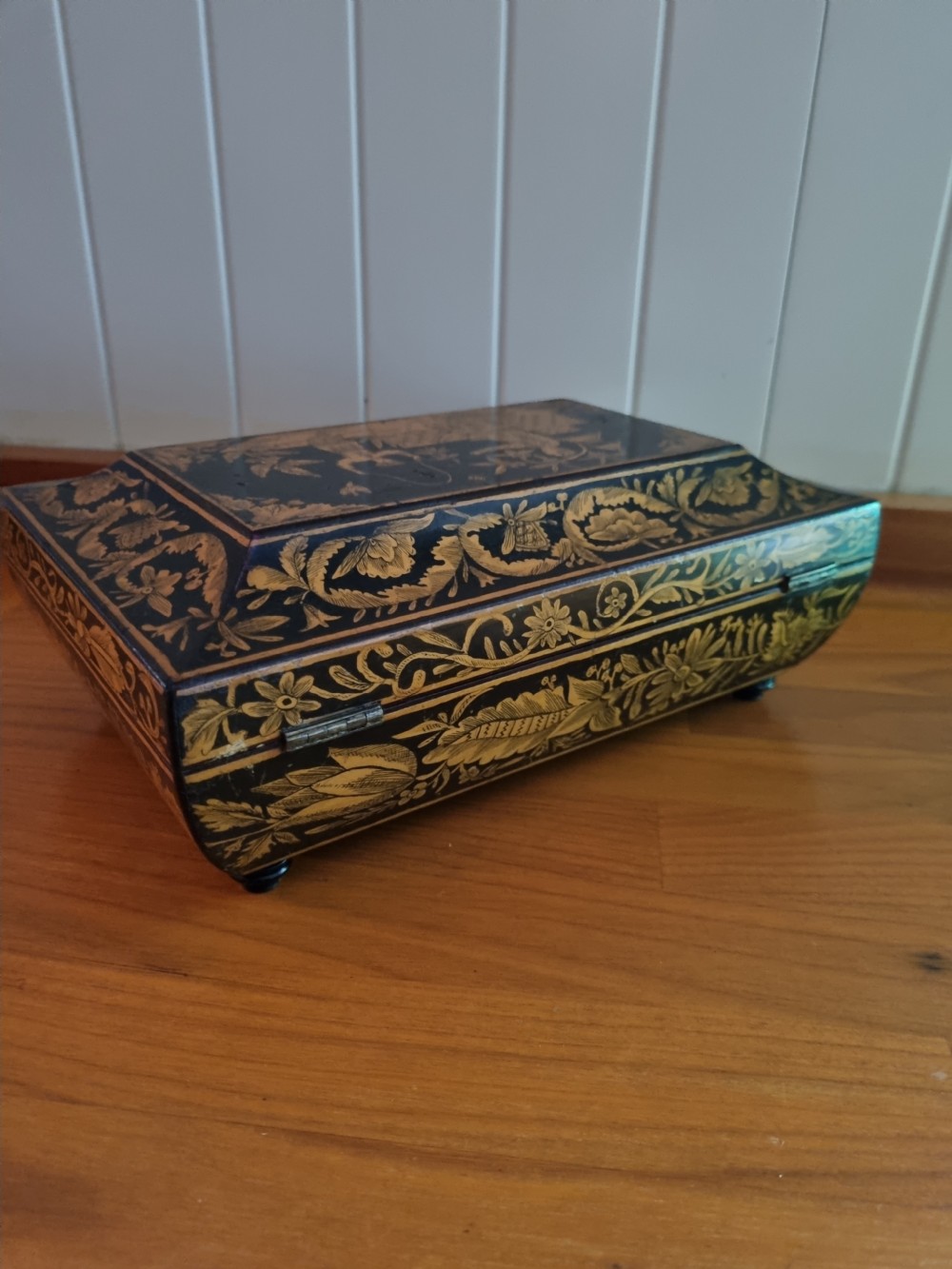 superb late 18thc inlaid and penwork casket