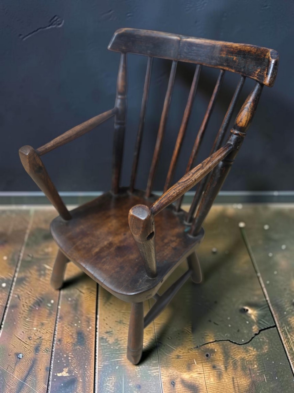 super e 19thc west country childs chair